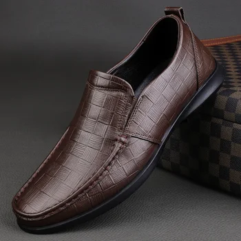 Луксозни Бизнес Кожени Обувки-Oxfords Мъжки Дишащи Гумени Вечерни Модела Обувки Мъжки Офис Сватбени Обувки На Равна подметка Mocassin Homme